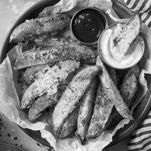 Baked Parmesan Potato Wedges | How to make Baked Parmesan Potato Wedges photo 2