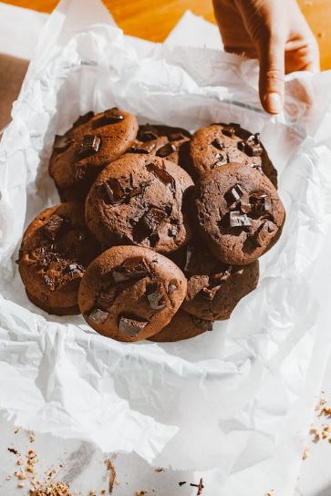Chocolate chips makes a superb cheesecake variation.