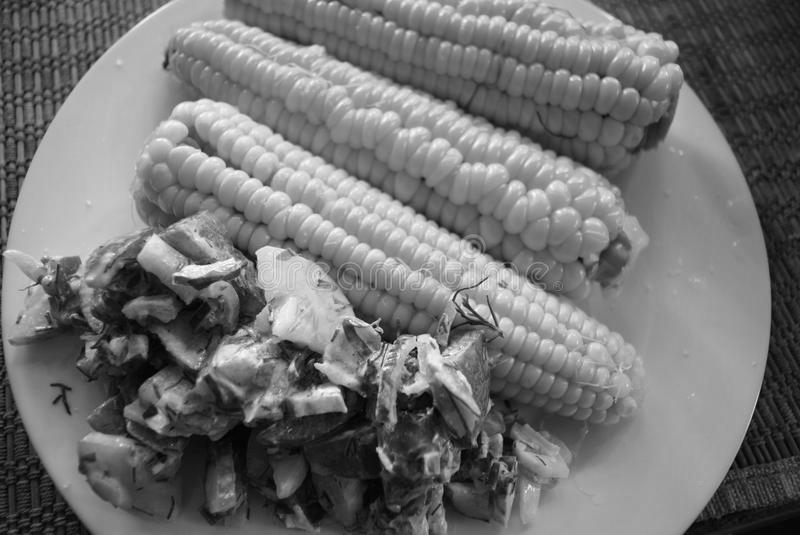How to Make Delicious Vegetable Corn Rolls image 2