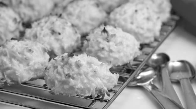 How to Prepare a Coconut Cookies Recipe photo 1